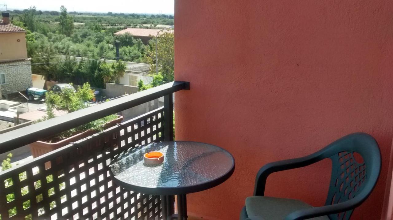 Hostal Sant Roc Botarell Kültér fotó
